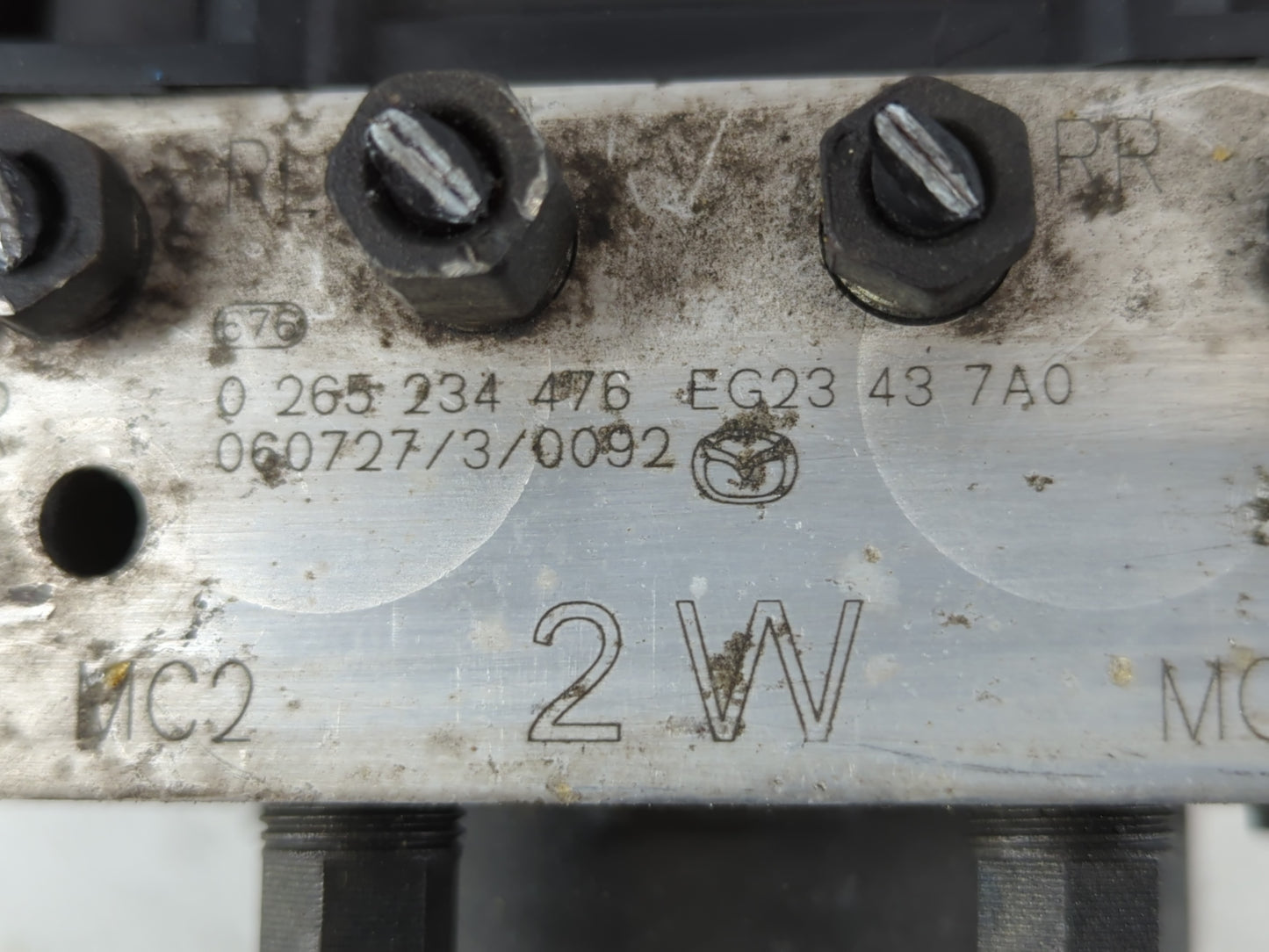 2007-2009 Mazda Cx-7 ABS Pump Control Module Replacement P/N:EG23 43 7A0 0 265 234 476 Fits Fits 2007 2008 2009 OEM Used Auto Parts - Oemusedautoparts1.com