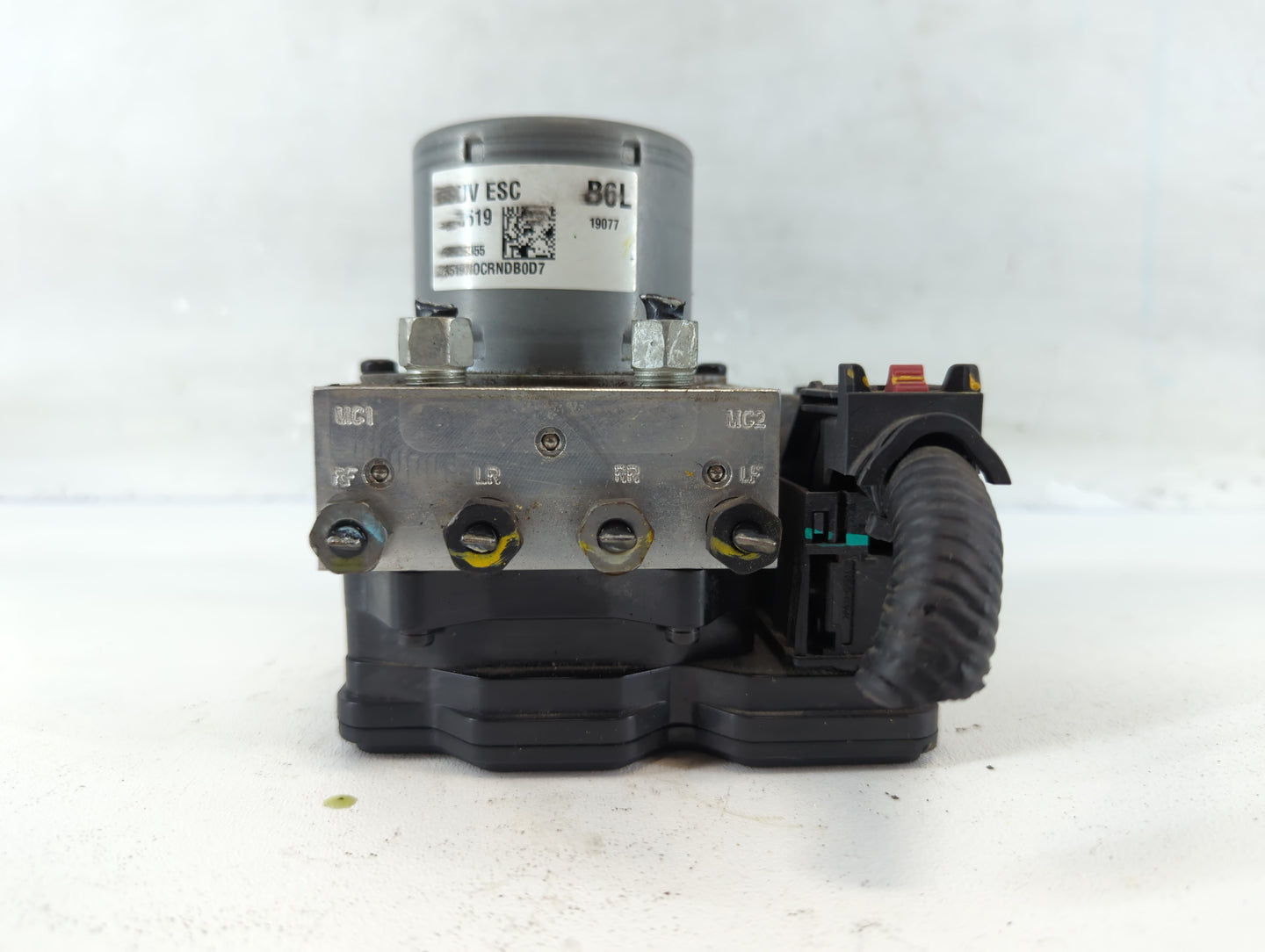 2017-2020 Chevrolet Trax ABS Pump Control Module Replacement P/N:42643519 Fits Fits 2017 2018 2019 2020 OEM Used Auto Parts - Oemusedautoparts1.com