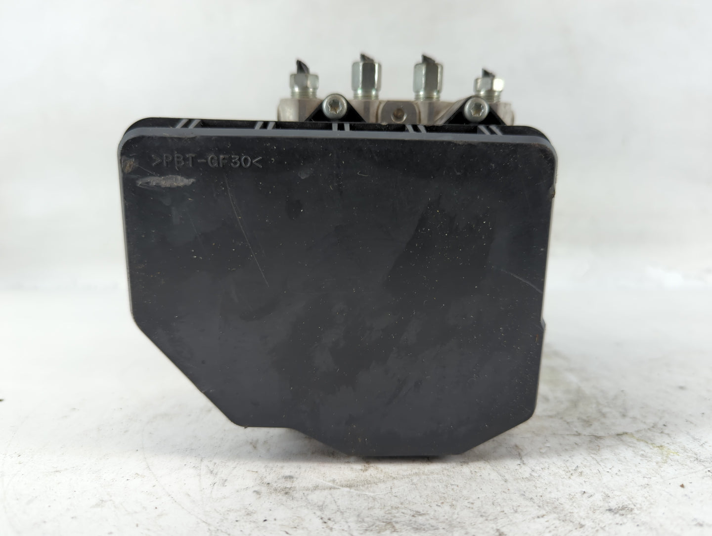 2016-2017 Infiniti Q50 ABS Pump Control Module Replacement P/N:133000-0782 47660 4GH0A Fits Fits 2016 2017 OEM Used Auto Parts - Oemusedautoparts1.com