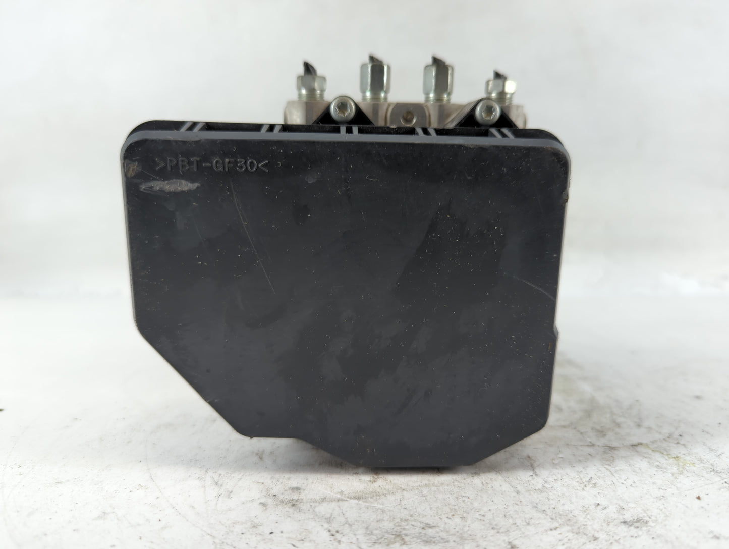 2016-2017 Infiniti Q50 ABS Pump Control Module Replacement P/N:133000-0782 47660 4GH0A Fits Fits 2016 2017 OEM Used Auto Parts - Oemusedautoparts1.com