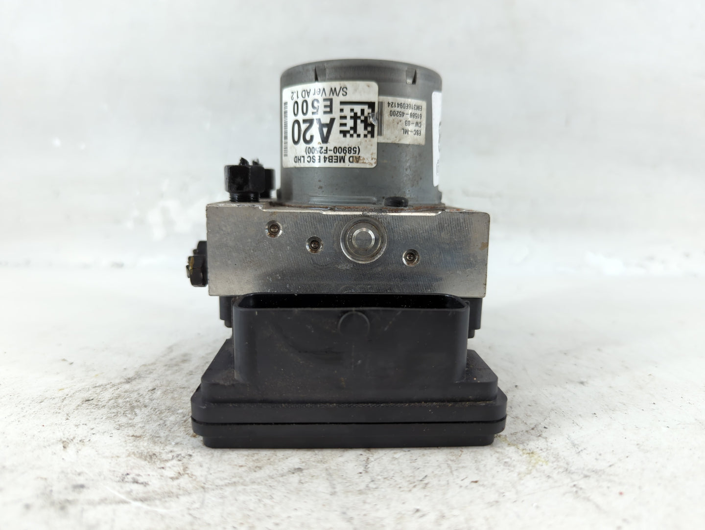 2017-2019 Hyundai Elantra ABS Pump Control Module Replacement P/N:F2589-20500 58920-F2500 Fits Fits 2017 2018 2019 OEM Used Auto Parts - Oemusedautoparts1.com