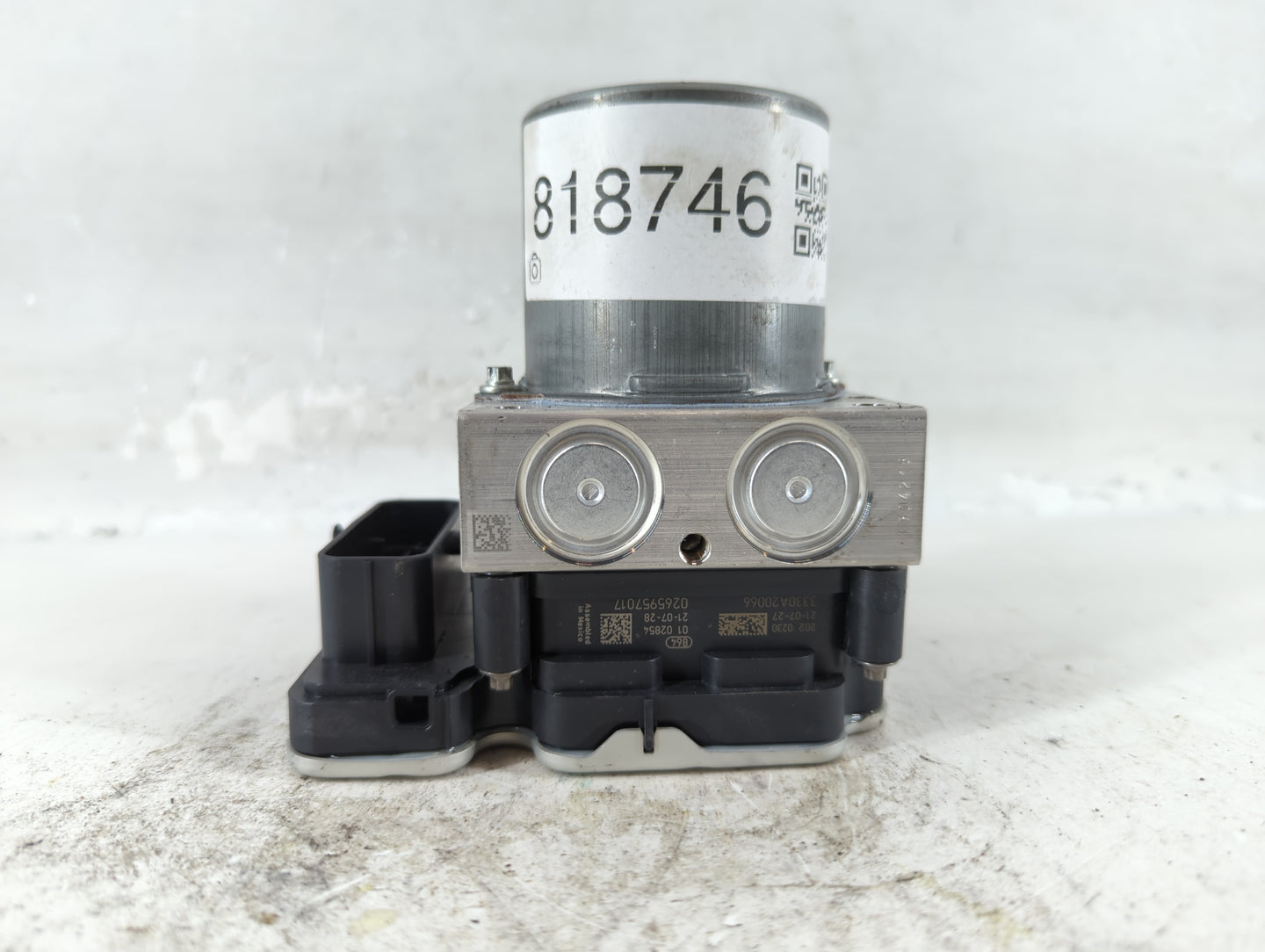 2021-2022 Toyota Camry ABS Pump Control Module Replacement P/N:44540-06450 Fits Fits 2021 2022 OEM Used Auto Parts - Oemusedautoparts1.com