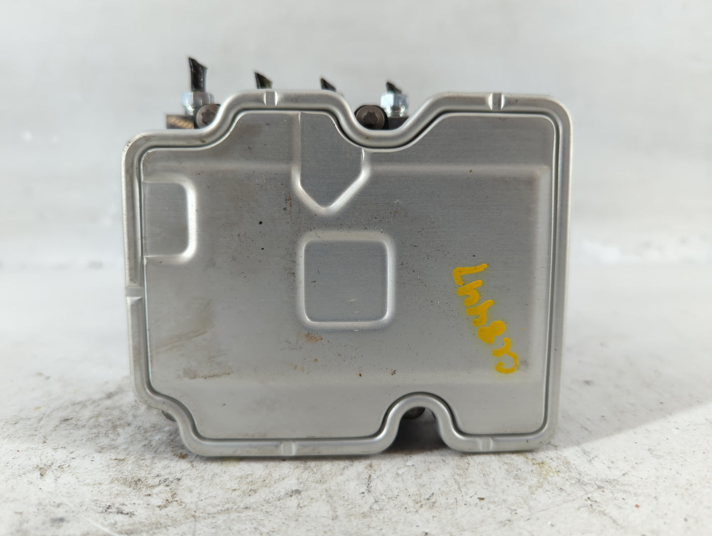 2021-2022 Toyota Camry ABS Pump Control Module Replacement P/N:44540-06450 Fits Fits 2021 2022 OEM Used Auto Parts - Oemusedautoparts1.com