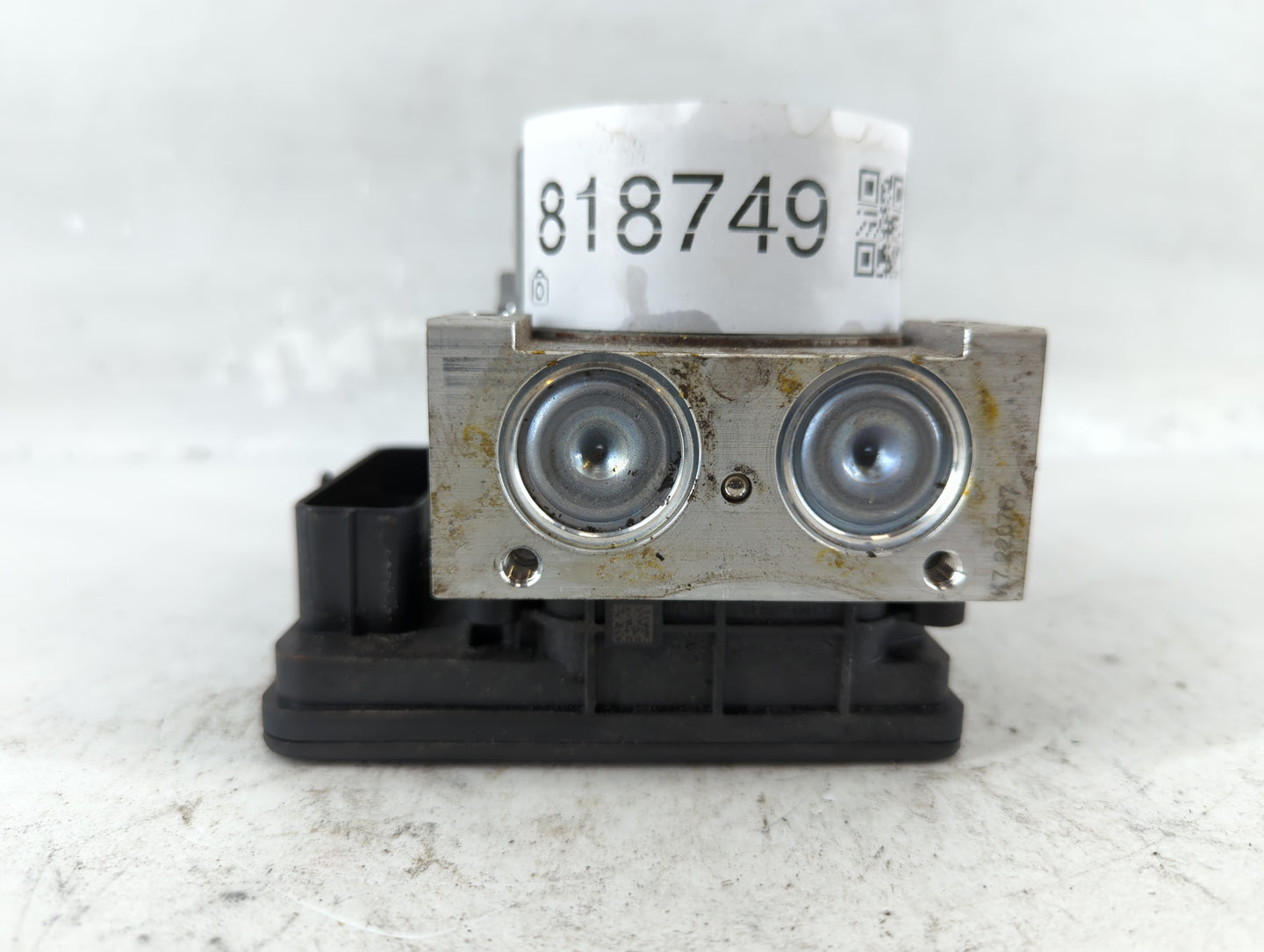 2016-2018 Honda Pilot ABS Pump Control Module Replacement P/N:57110TG8 A040M1 Fits Fits 2016 2017 2018 OEM Used Auto Parts - Oemusedautoparts1.com