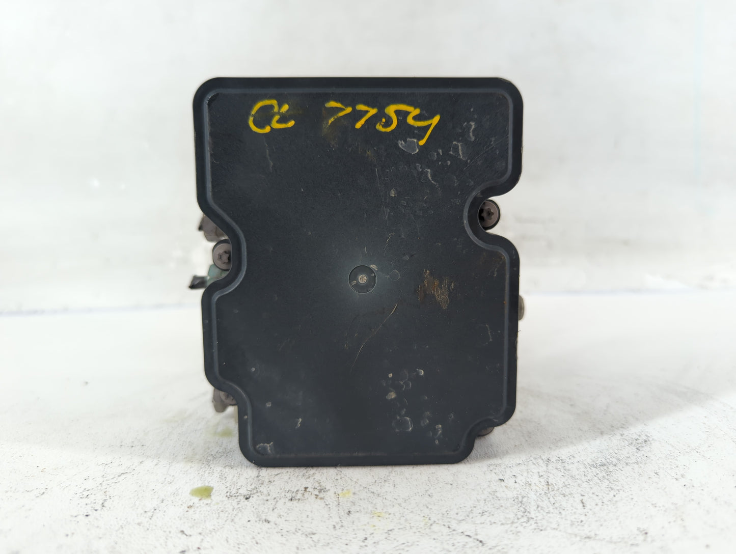 2018 Chevrolet Malibu ABS Pump Control Module Replacement P/N:065055766 8420 5167 Fits OEM Used Auto Parts - Oemusedautoparts1.com