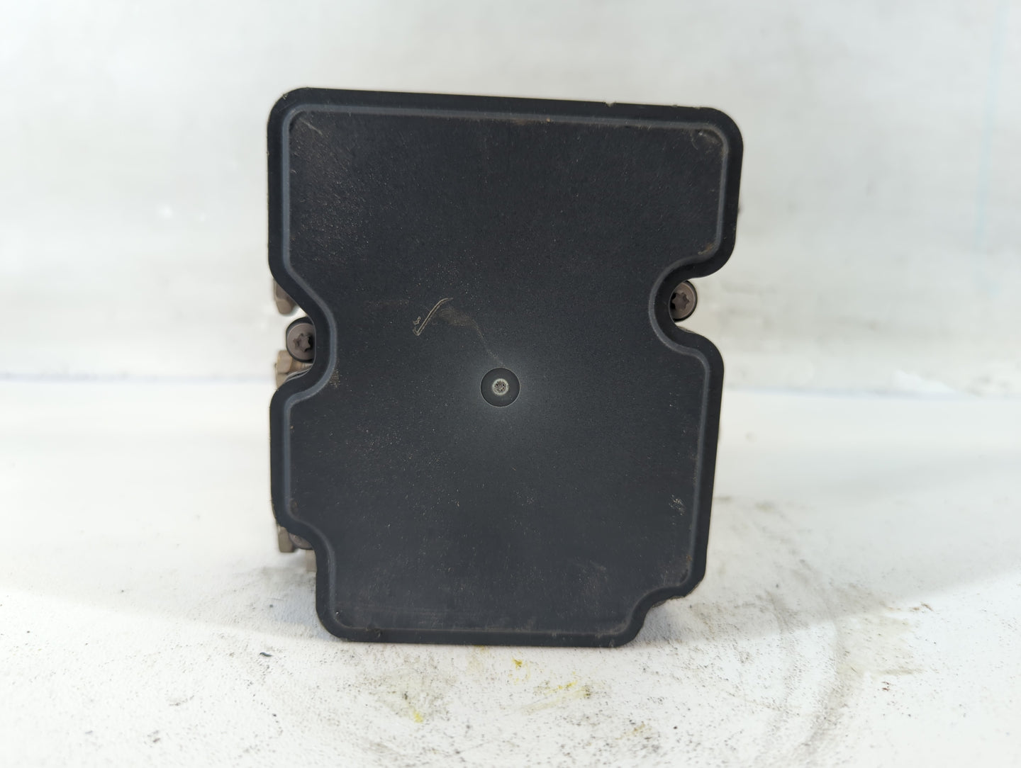 2014-2019 Ford Flex ABS Pump Control Module Replacement P/N:FA83-2C405-A Fits Fits 2014 2015 2016 2017 2018 2019 OEM Used Auto Parts - Oemusedautoparts1.com