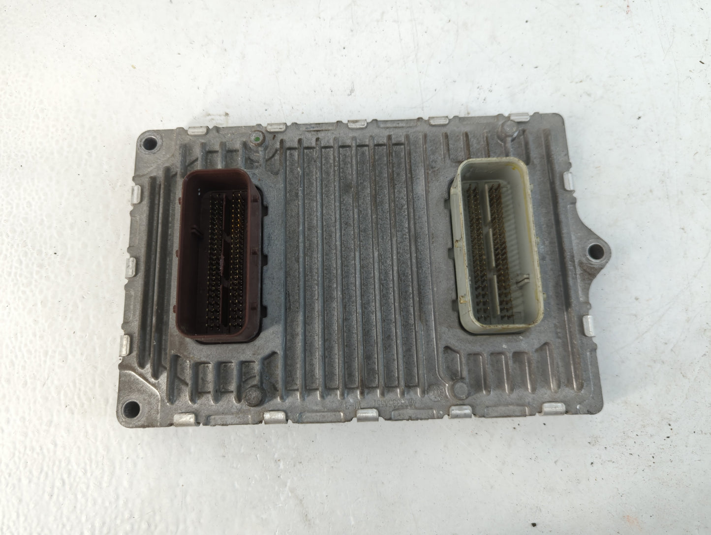 2011 Dodge Avenger PCM Engine Control Computer ECU ECM PCU OEM P/N:P68057013AD 219490 Fits OEM Used Auto Parts - Oemusedautoparts1.com