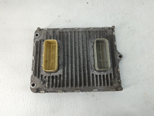 2017 Dodge Caravan PCM Engine Control Computer ECU ECM PCU OEM P/N:P68330233AC Fits Fits 2016 2018 2019 2020 OEM Used Auto Parts - Oemusedautoparts1.com