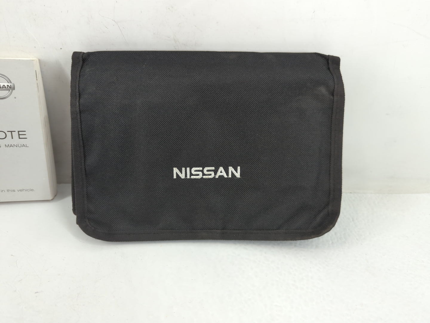 2014 Nissan Versa Note Owners Manual Book Guide P/N:OM14E OE12U1 OEM Used Auto Parts - Oemusedautoparts1.com