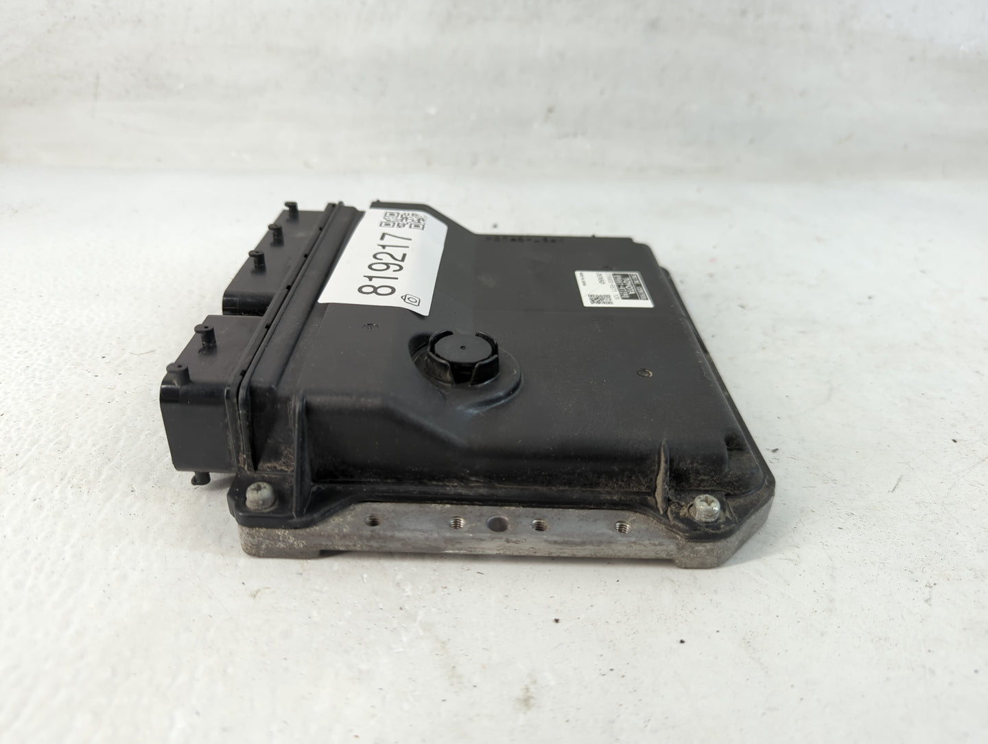 2011 Toyota Prius PCM Engine Control Computer ECU ECM PCU OEM P/N:275400-5571 89661-47390 Fits OEM Used Auto Parts - Oemusedautoparts1.com