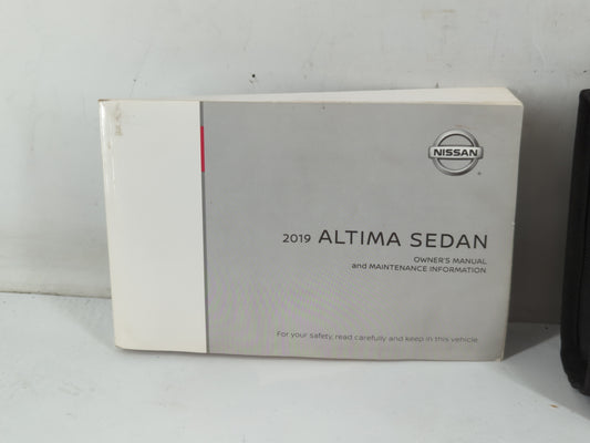 2019 Nissan Altima Owners Manual Book Guide P/N:OM19EA OL34U0 OEM Used Auto Parts