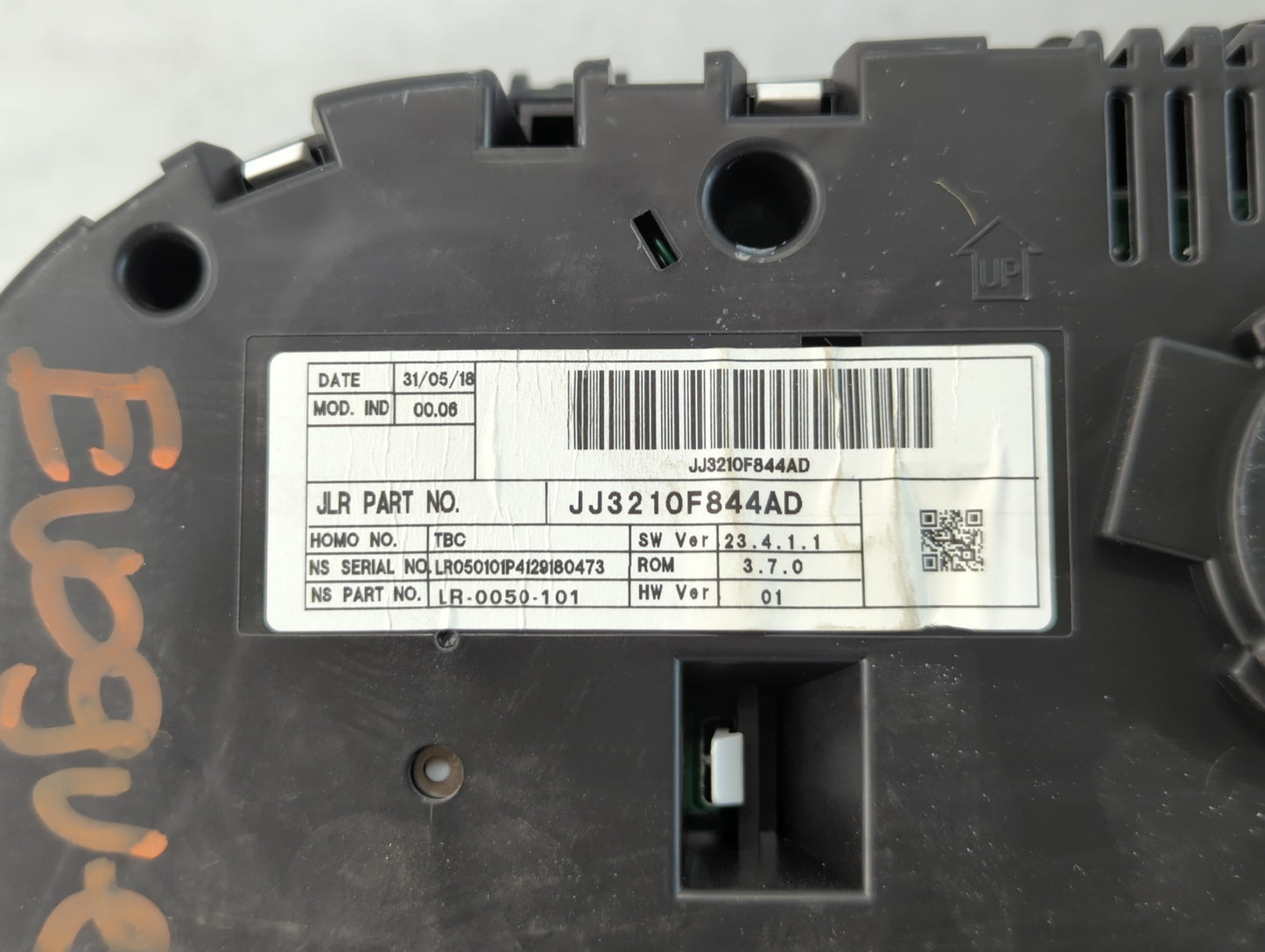 2018-2019 Land Rover Range Rover Evoque Instrument Cluster Speedometer Gauges P/N:JJ3210F844AD Fits Fits 2018 2019 OEM Used Auto Parts - Oemusedautoparts1.com