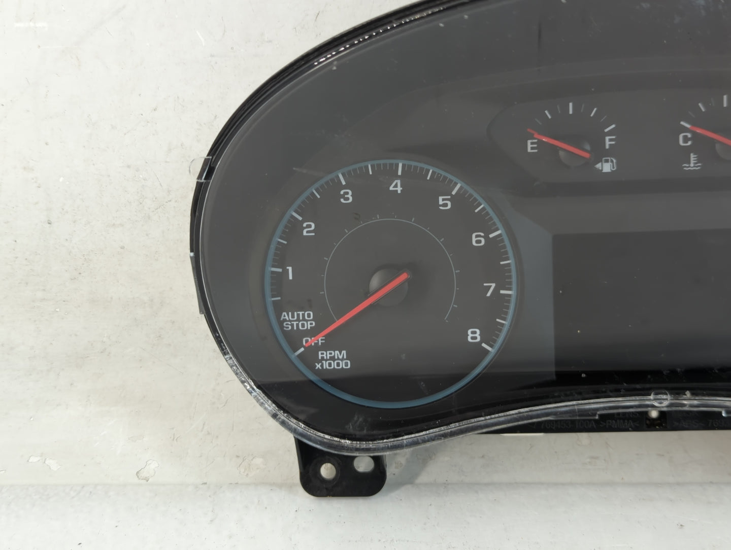 2018 Chevrolet Equinox Instrument Cluster Speedometer Gauges P/N:84424074 Fits OEM Used Auto Parts - Oemusedautoparts1.com