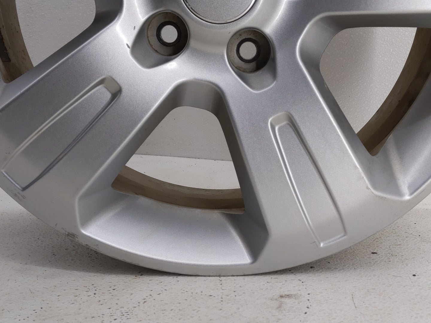 2014-2015 Chevrolet Captiva Sport Oem Wheel Rim - Oemusedautoparts1.com