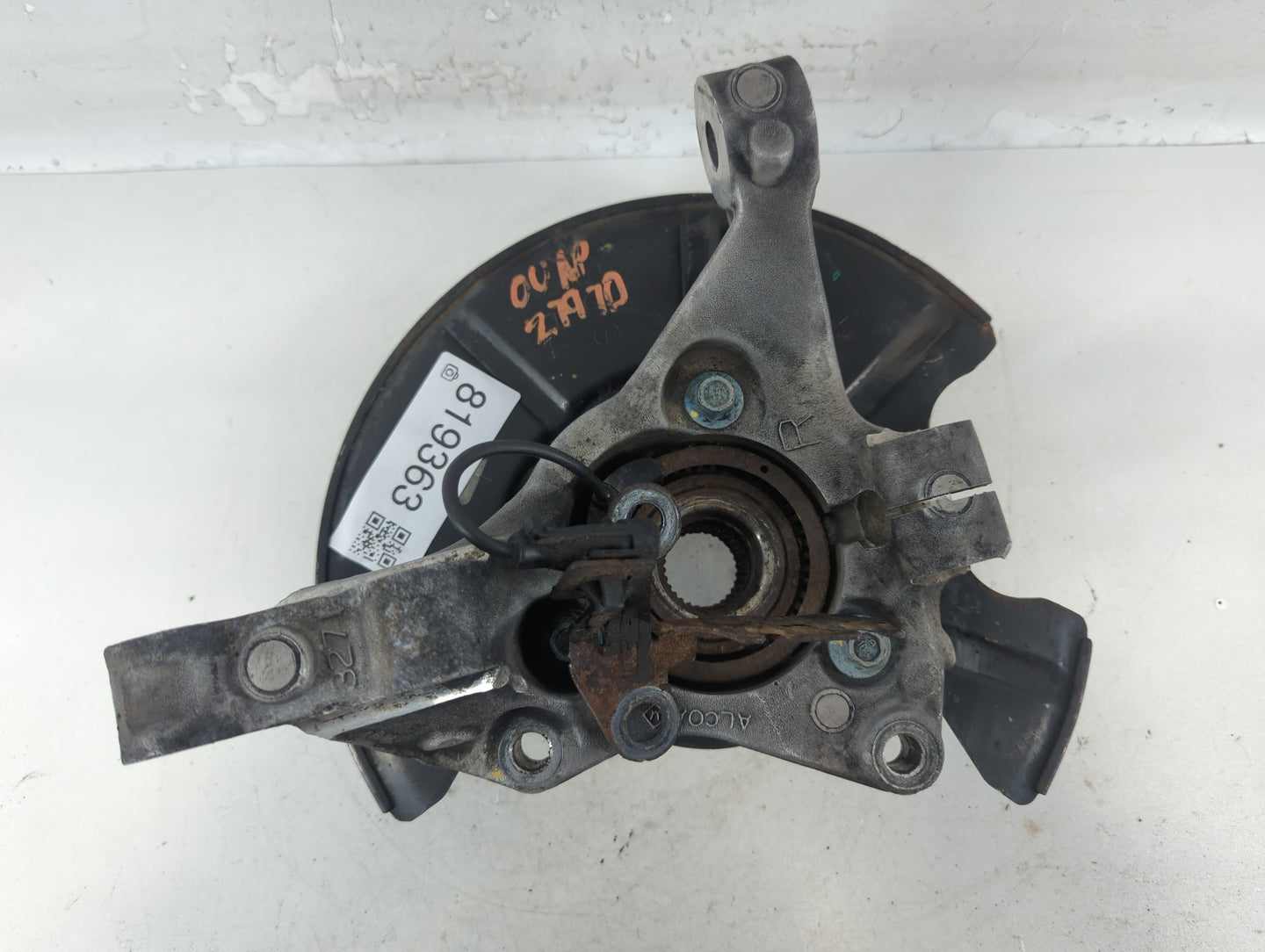 2007-2009 Saturn Aura Driver Front Wheel Hub Oem - Oemusedautoparts1.com