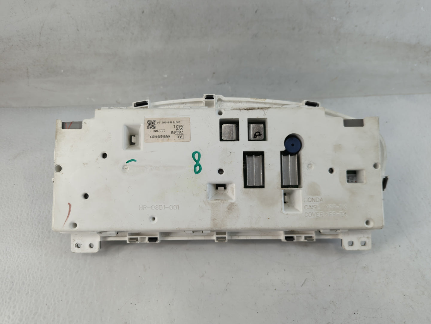 2006-2008 Honda Pilot Instrument Cluster Speedometer Gauges P/N:78100-S9V-A621 78100S9VA610 Fits Fits 2006 2007 2008 OEM Used Auto Parts - Oemusedautoparts1.com