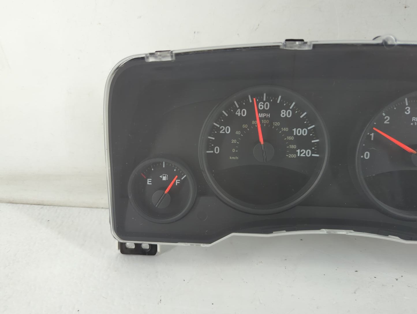 2011-2012 Jeep Patriot Instrument Cluster Speedometer Gauges P/N:CR-0035-302-M0-CB 68080402AE Fits Fits 2011 2012 OEM Used Auto Parts - Oemusedautoparts1.com