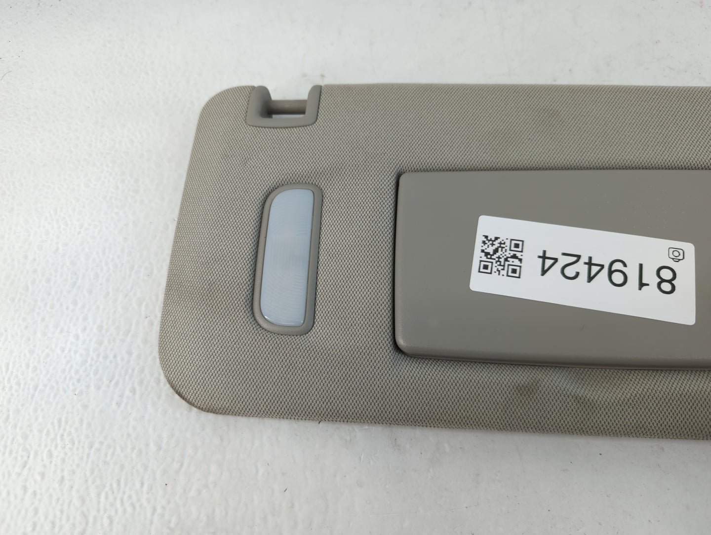 2010-2017 Gmc Terrain Sun Visor Shade Replacement Passenger Right Mirror Fits Fits 2010 2011 2012 2013 2014 2015 2016 2017 OEM Used Auto Parts - Oemusedautoparts1.com