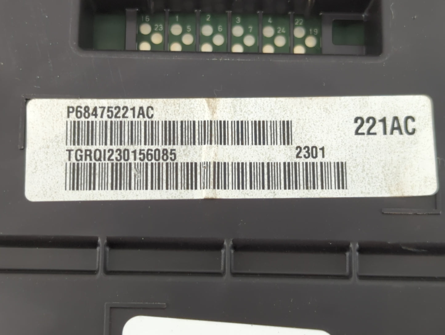 2021-2022 Dodge Charger Instrument Cluster Speedometer Gauges P/N:P68475221AC Fits Fits 2021 2022 OEM Used Auto Parts - Oemusedautoparts1.com