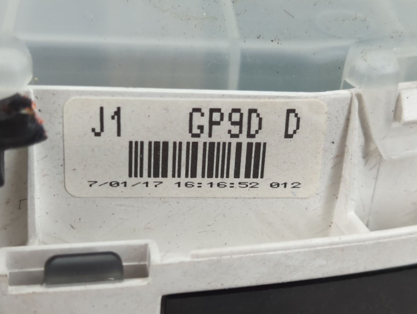 2006-2007 Mazda 6 Instrument Cluster Speedometer Gauges Fits Fits 2006 2007 OEM Used Auto Parts - Oemusedautoparts1.com