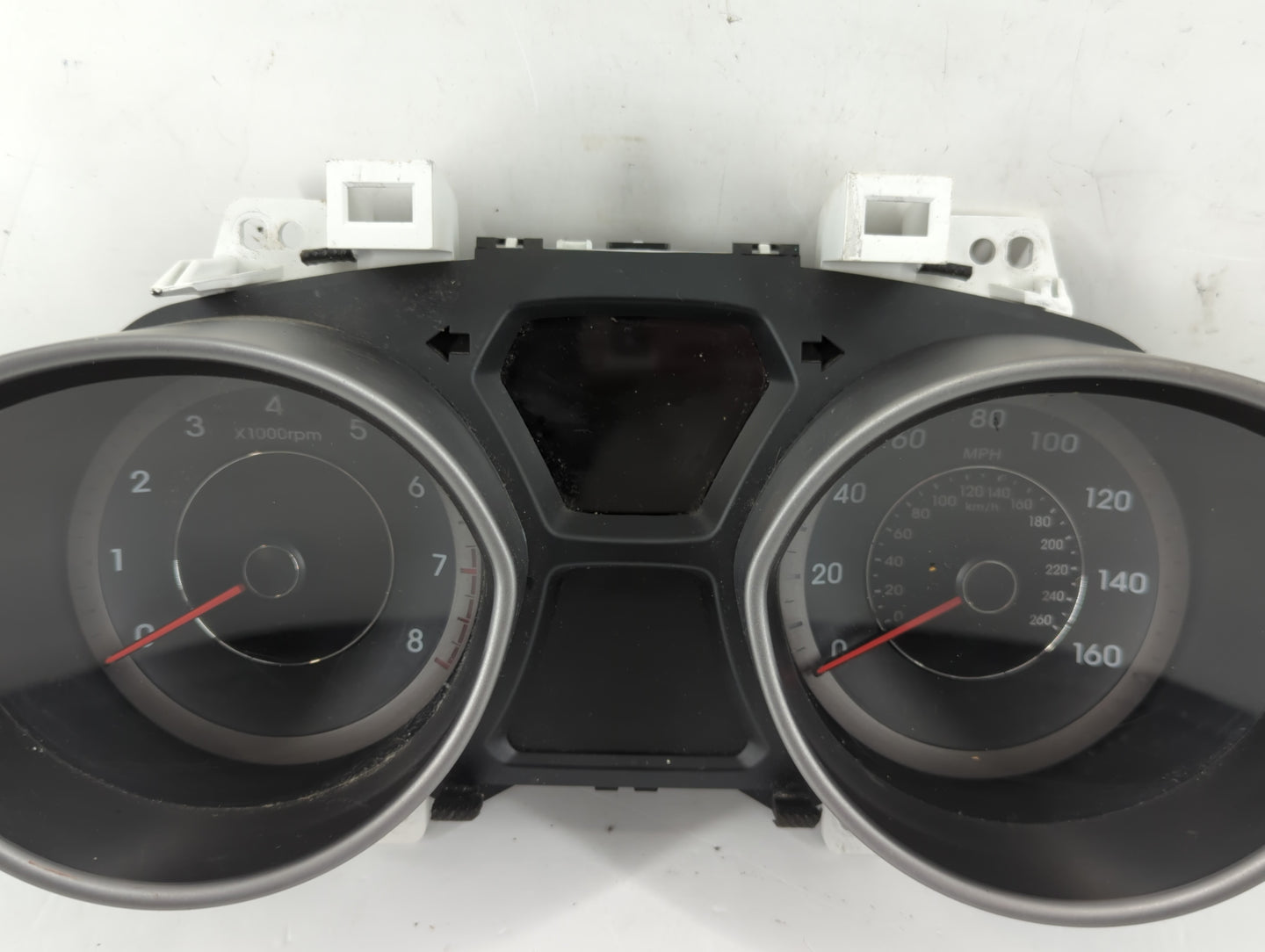 2014-2016 Hyundai Elantra Instrument Cluster Speedometer Gauges P/N:11002-798800H 94004-3X210 Fits Fits 2014 2015 2016 OEM Used Auto Parts - Oemusedautoparts1.com
