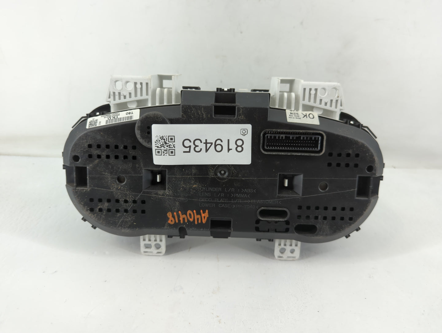 2014-2016 Hyundai Elantra Instrument Cluster Speedometer Gauges P/N:11002-798800H 94004-3X210 Fits Fits 2014 2015 2016 OEM Used Auto Parts - Oemusedautoparts1.com