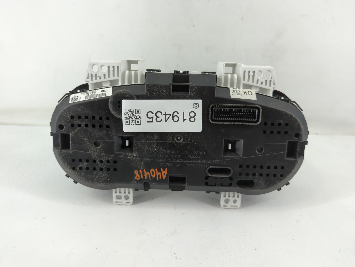 2014-2016 Hyundai Elantra Instrument Cluster Speedometer Gauges P/N:11002-798800H 94004-3X210 Fits Fits 2014 2015 2016 OEM Used Auto Parts - Oemusedautoparts1.com
