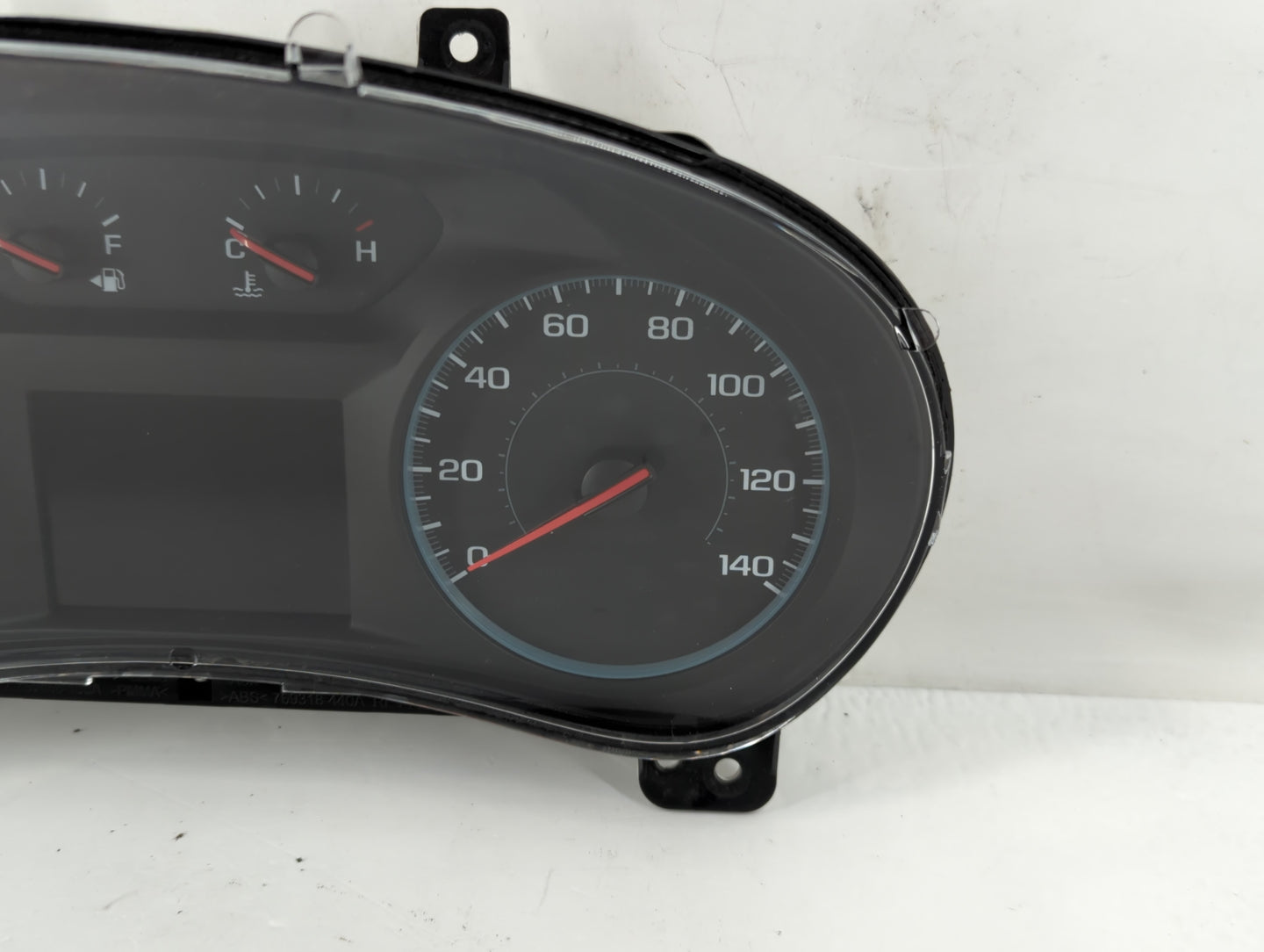 2018 Chevrolet Equinox Instrument Cluster Speedometer Gauges P/N:84424074 Fits OEM Used Auto Parts - Oemusedautoparts1.com