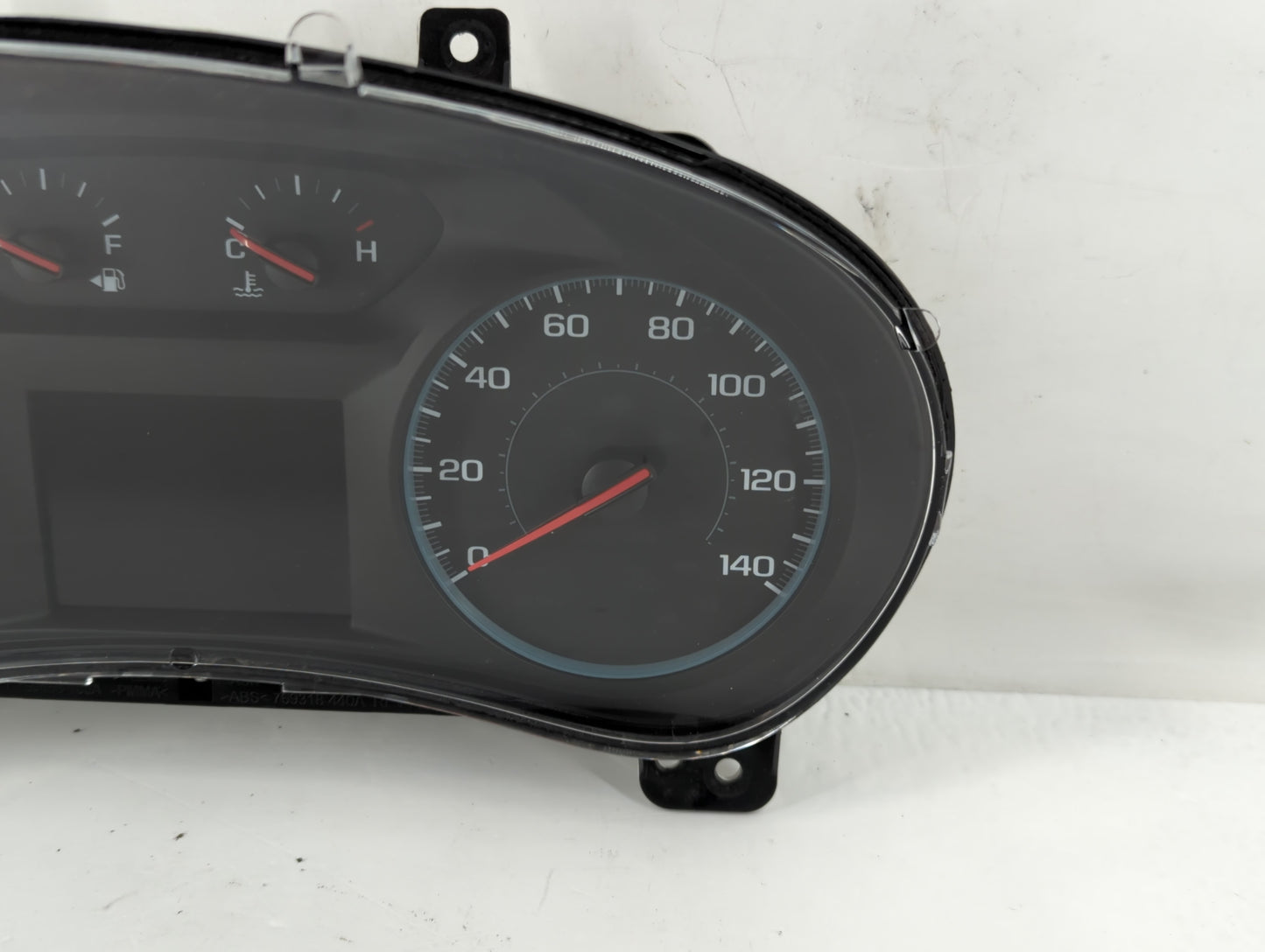 2018 Chevrolet Equinox Instrument Cluster Speedometer Gauges P/N:84424074 Fits OEM Used Auto Parts - Oemusedautoparts1.com