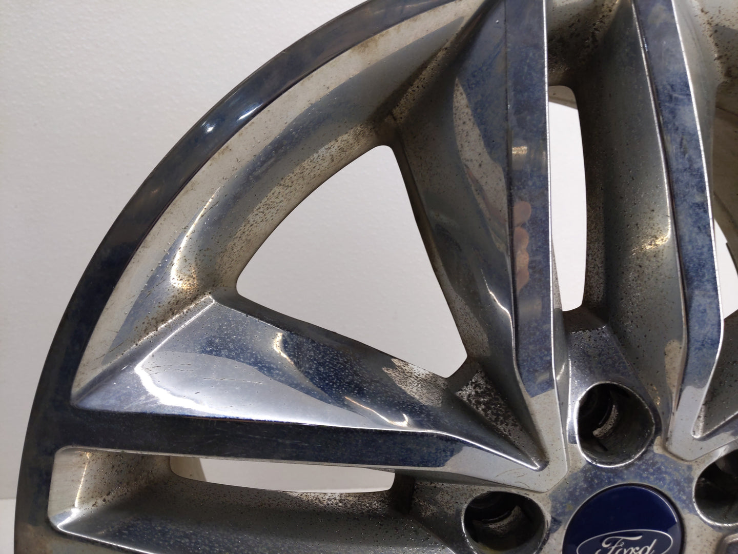 2015-2018 Ford Edge Oem Wheel Rim - Oemusedautoparts1.com