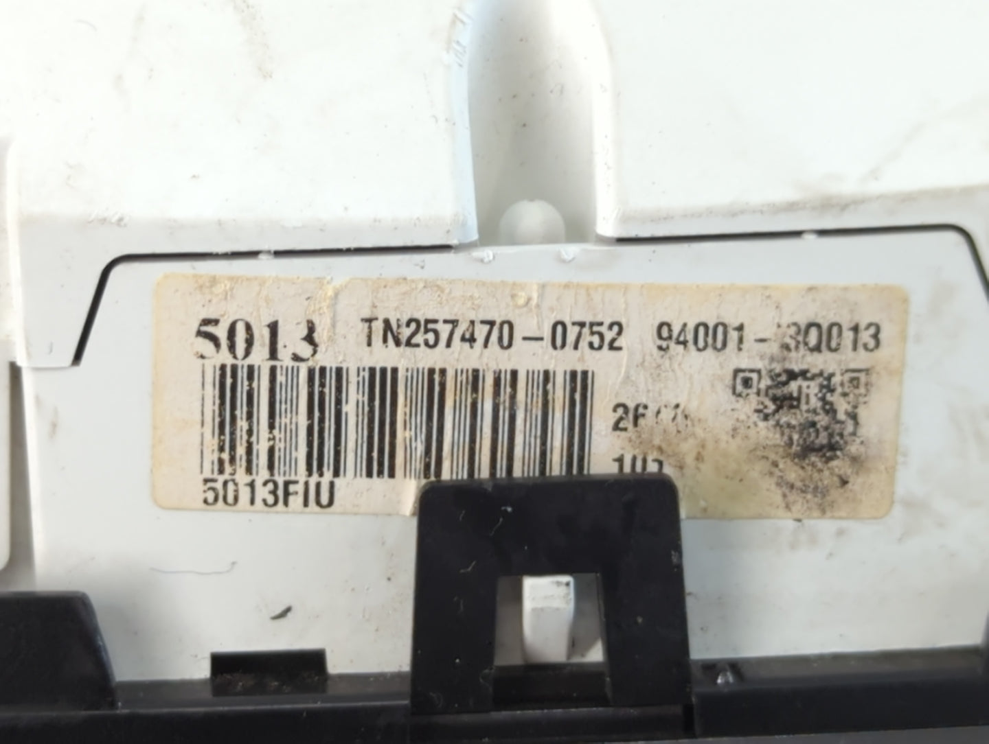 2011-2014 Hyundai Sonata Instrument Cluster Speedometer Gauges P/N:TN257470-0752 94001-3Q013 Fits Fits 2011 2012 2013 2014 OEM Used Auto Parts - Oemusedautoparts1.com