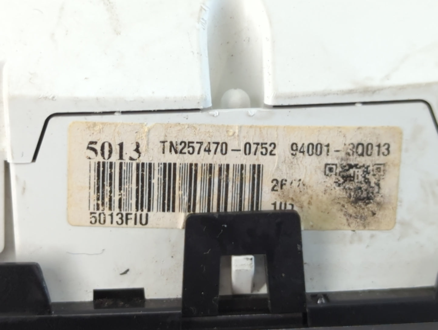2011-2014 Hyundai Sonata Instrument Cluster Speedometer Gauges P/N:TN257470-0752 94001-3Q013 Fits Fits 2011 2012 2013 2014 OEM Used Auto Parts - Oemusedautoparts1.com