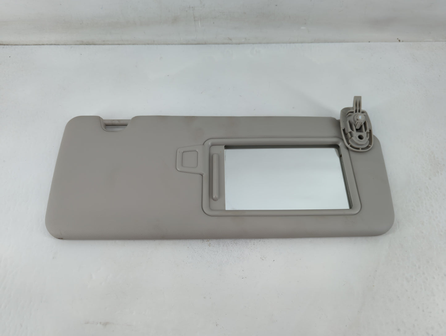 2022 Hyundai Tucson Sun Visor Shade Replacement Passenger Right Mirror Fits OEM Used Auto Parts - Oemusedautoparts1.com