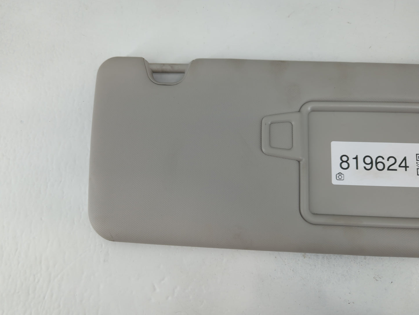 2022 Hyundai Tucson Sun Visor Shade Replacement Passenger Right Mirror Fits OEM Used Auto Parts - Oemusedautoparts1.com