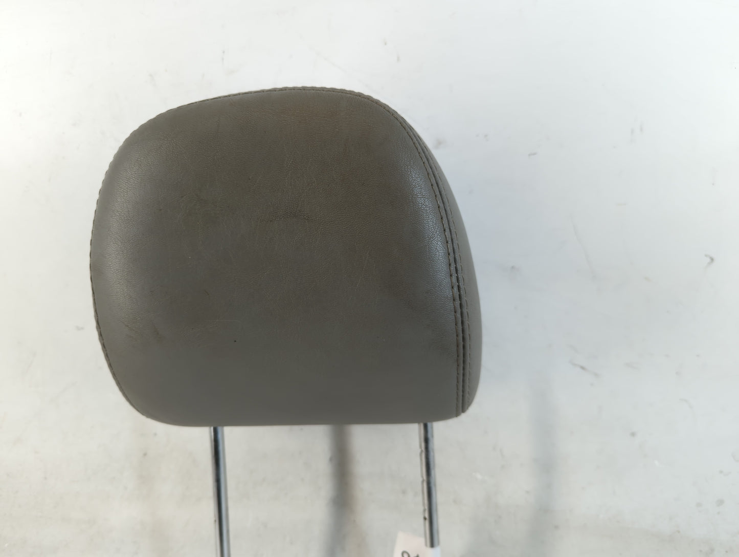 2011-2014 Dodge Charger Headrest Head Rest Front Driver Passenger Seat Fits Fits 2011 2012 2013 2014 OEM Used Auto Parts - Oemusedautoparts1.com