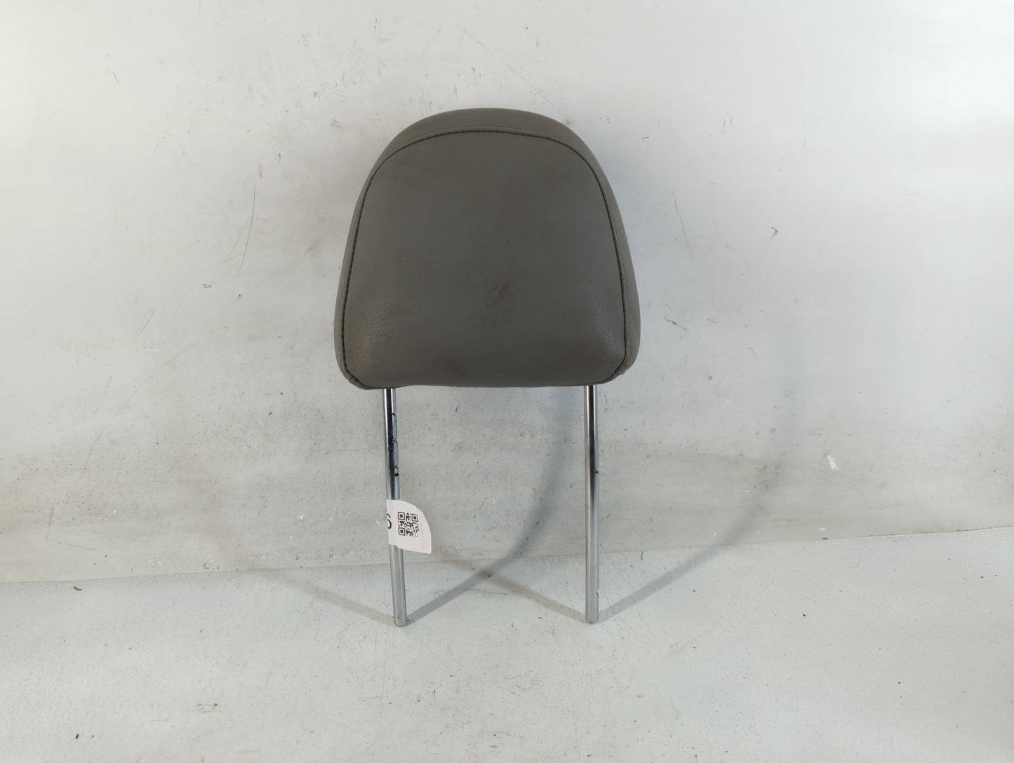 2011-2014 Dodge Charger Headrest Head Rest Front Driver Passenger Seat Fits Fits 2011 2012 2013 2014 OEM Used Auto Parts - Oemusedautoparts1.com