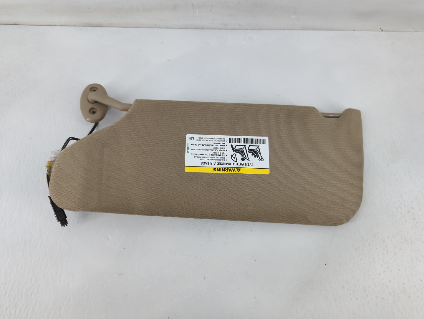 2011-2014 Chrysler 200 Sun Visor Shade Replacement Passenger Right Mirror Fits Fits 2011 2012 2013 2014 OEM Used Auto Parts - Oemusedautoparts1.com