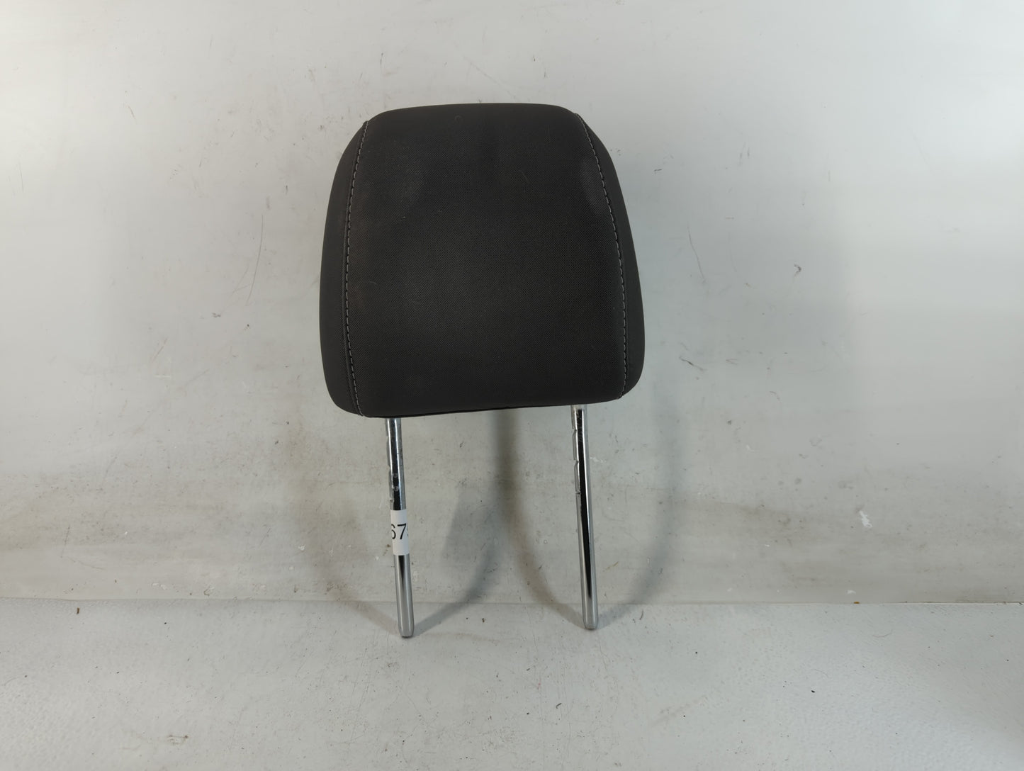 2016 Ford Escape Headrest Head Rest Front Driver Passenger Seat Fits OEM Used Auto Parts - Oemusedautoparts1.com