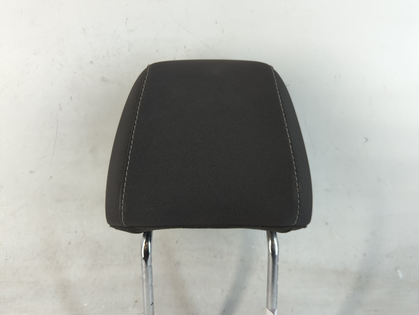 2016 Ford Escape Headrest Head Rest Front Driver Passenger Seat Fits OEM Used Auto Parts - Oemusedautoparts1.com