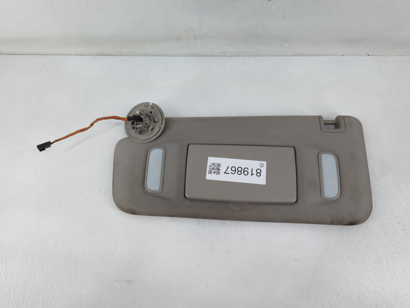 2012 Chevrolet Traverse Sun Visor Shade Replacement Driver Left Mirror Fits OEM Used Auto Parts - Oemusedautoparts1.com