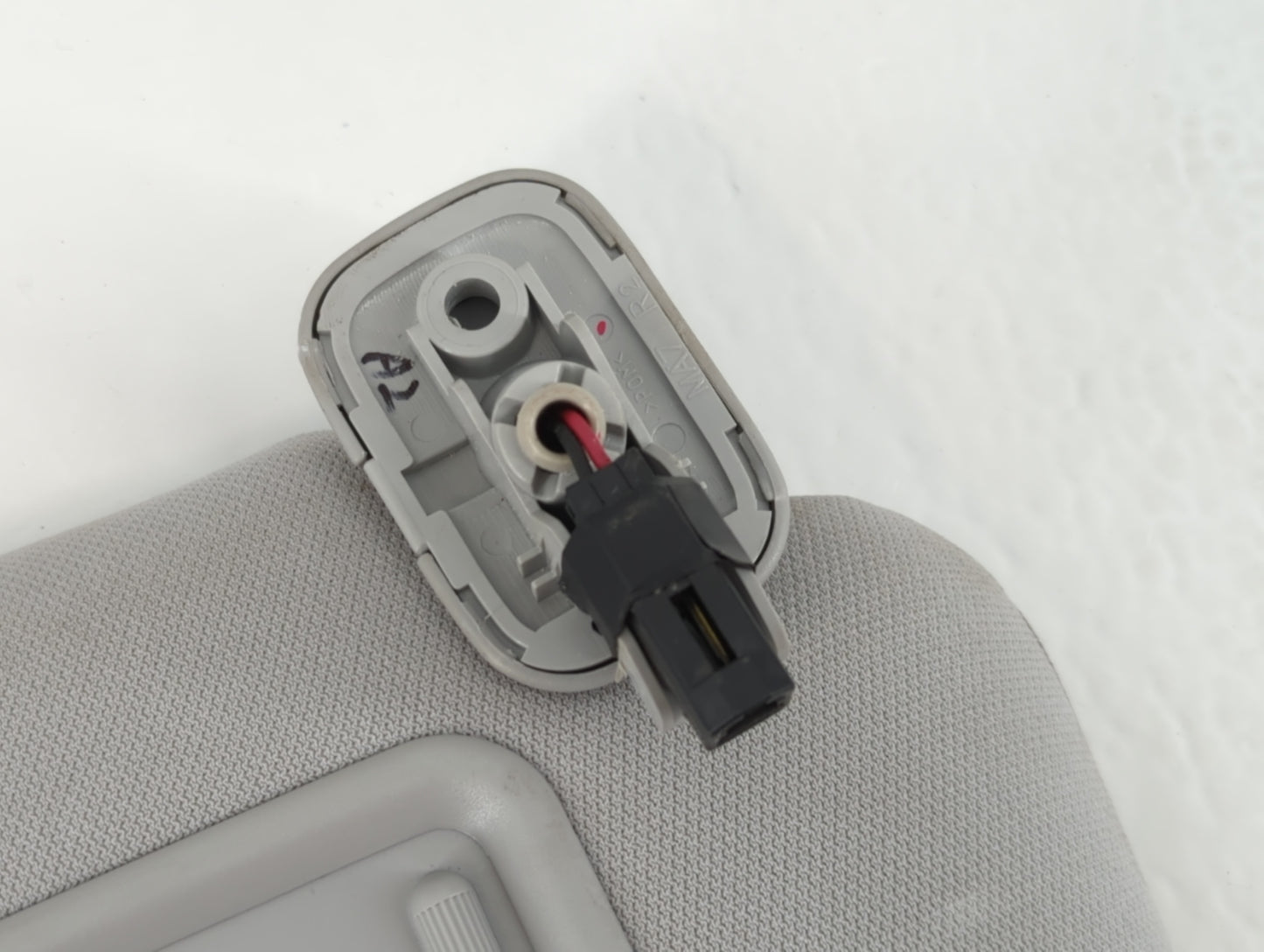 2007-2009 Mazda Cx-9 Sun Visor Shade Replacement Passenger Right Mirror Fits Fits 2007 2008 2009 OEM Used Auto Parts - Oemusedautoparts1.com