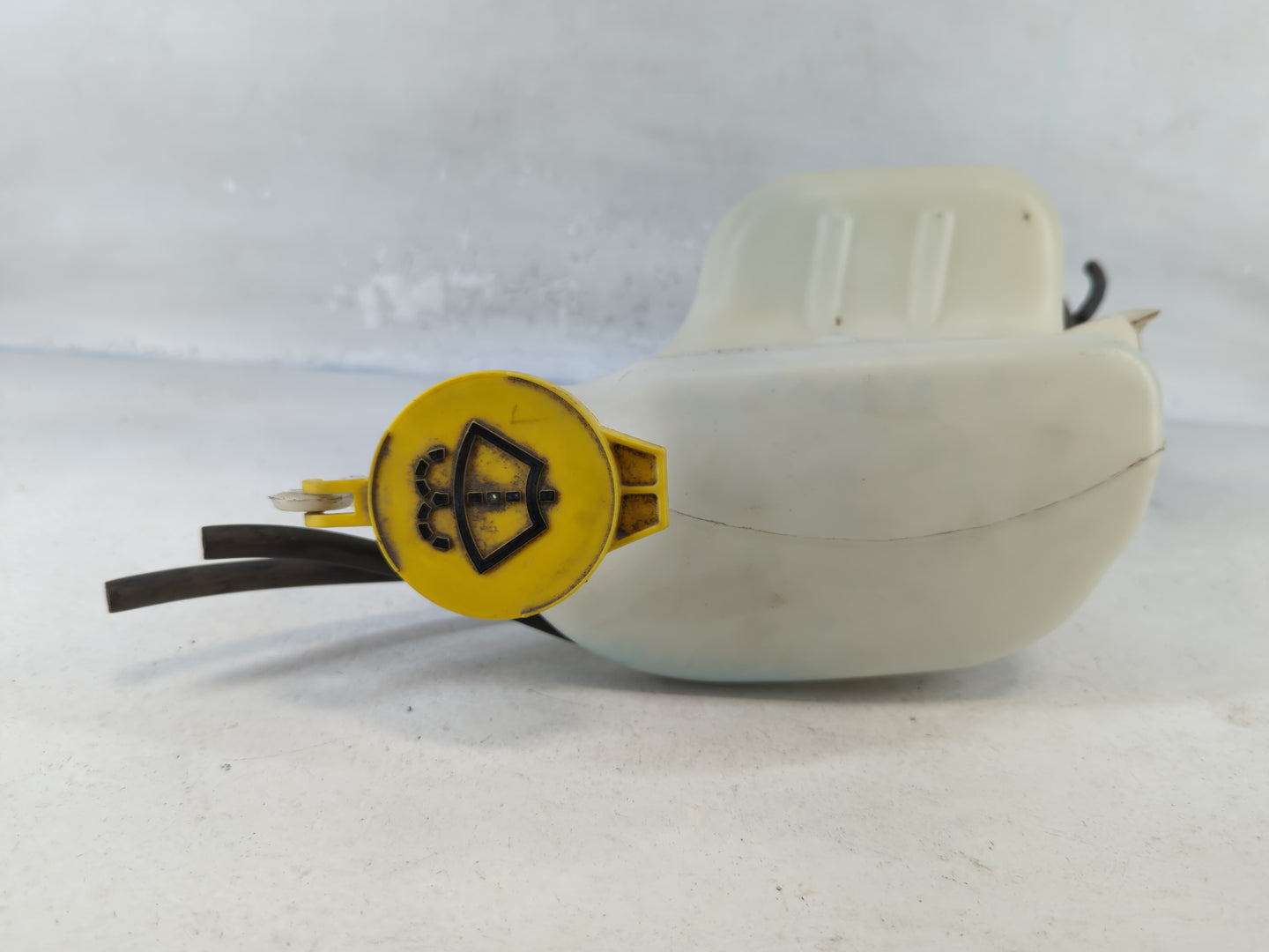 Jeep Compass Windshield Washer Fluid Reservoir Bottle Oem - Oemusedautoparts1.com