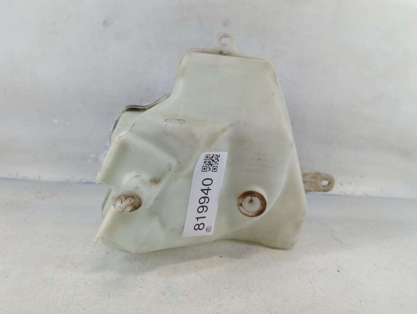 2004-2009 Toyota Prius Windshield Washer Fluid Reservoir Bottle Oem - Oemusedautoparts1.com