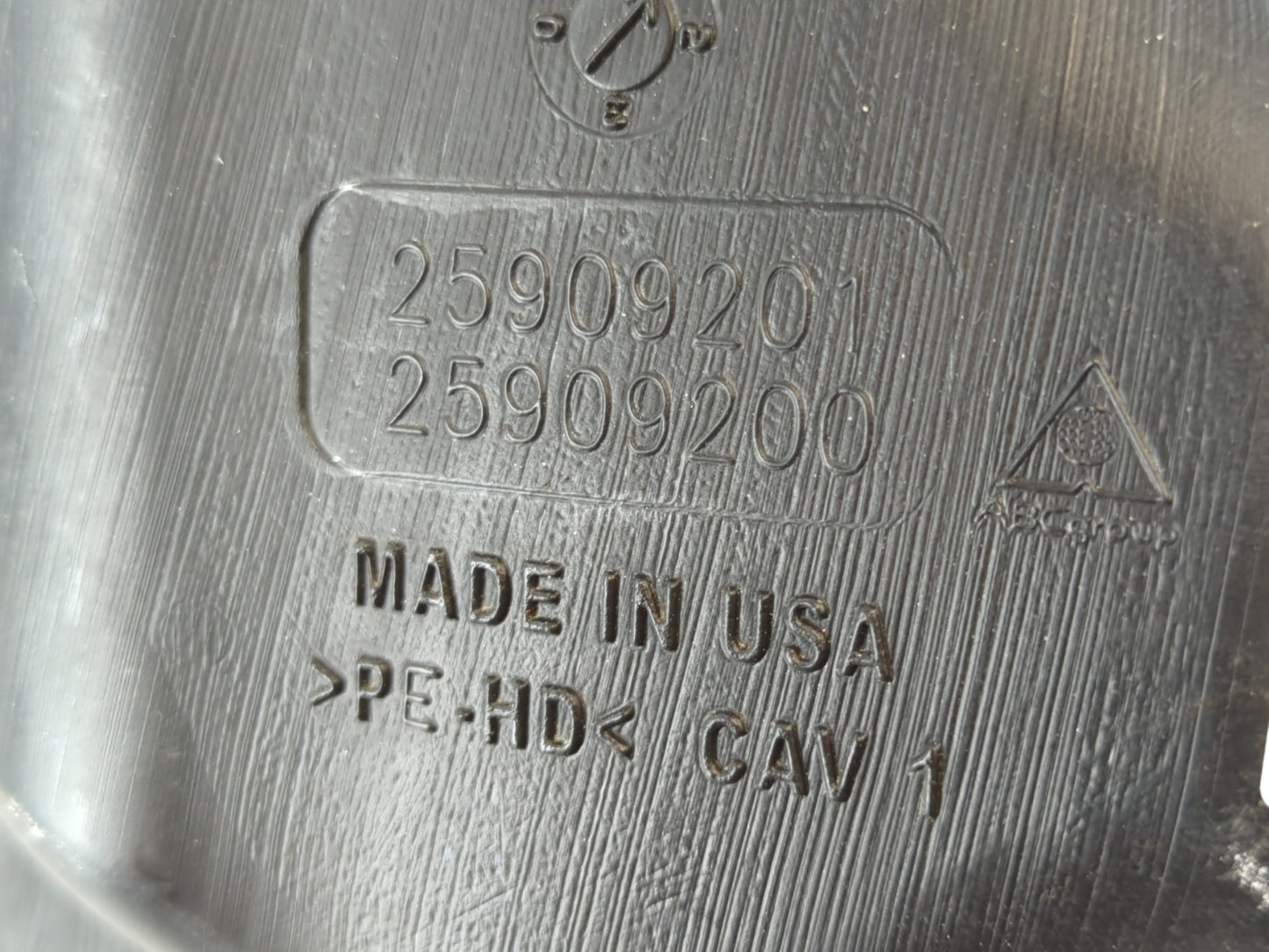 2008-2009 Cadillac Cts Windshield Washer Fluid Reservoir Bottle Oem - Oemusedautoparts1.com