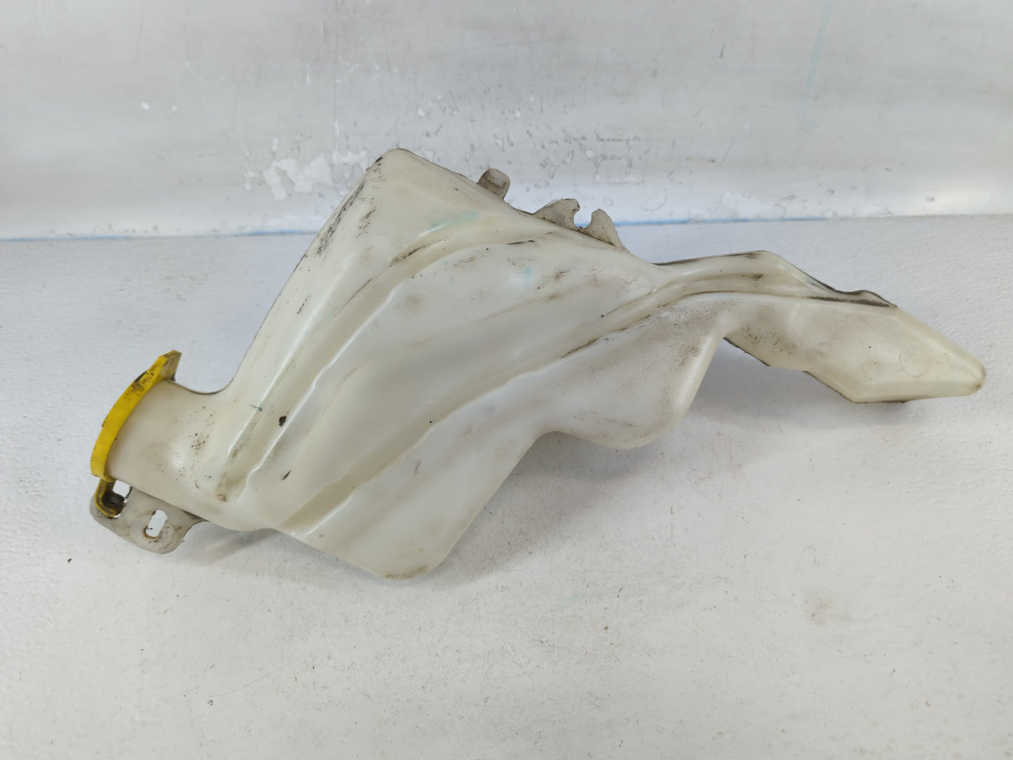 2007-2017 Jeep Patriot Windshield Washer Fluid Reservoir Bottle Oem - Oemusedautoparts1.com