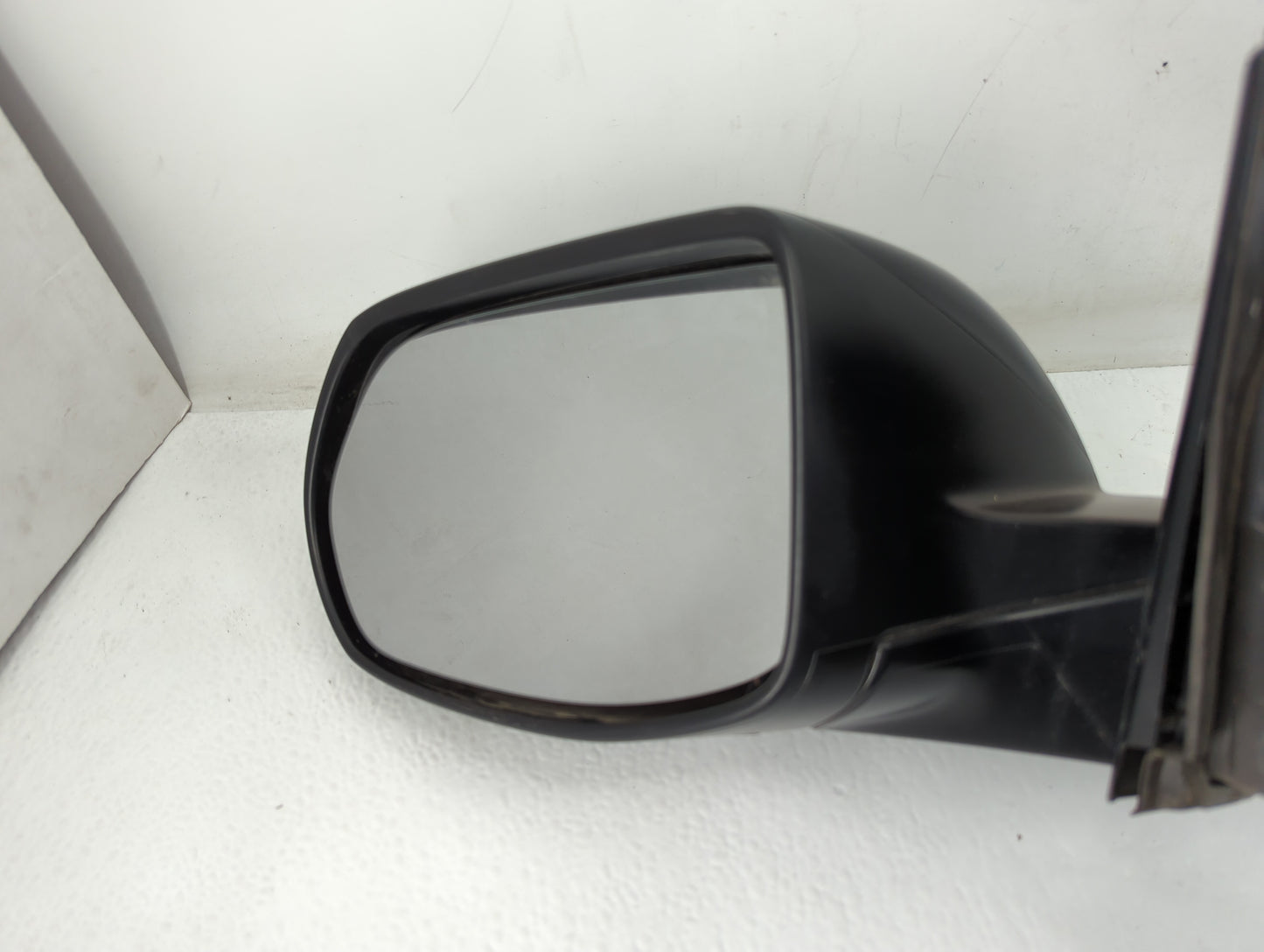 2019 Honda Hr-V Side Mirror Replacement Driver Left View Door Mirror P/N:A73700NH731P3963 Fits OEM Used Auto Parts - Oemusedautoparts1.com