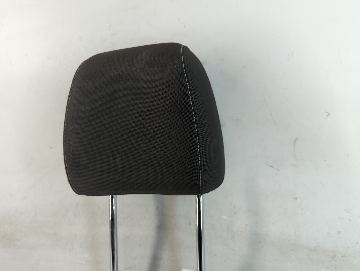 2014 Ford Escape Headrest Head Rest Front Driver Passenger Seat Fits OEM Used Auto Parts - Oemusedautoparts1.com