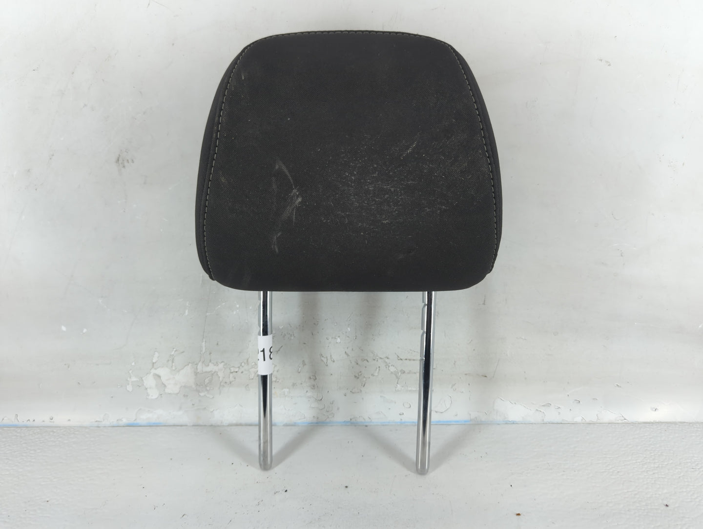 2017-2020 Ford Fusion Headrest Head Rest Front Driver Passenger Seat Fits Fits 2017 2018 2019 2020 OEM Used Auto Parts - Oemusedautoparts1.com