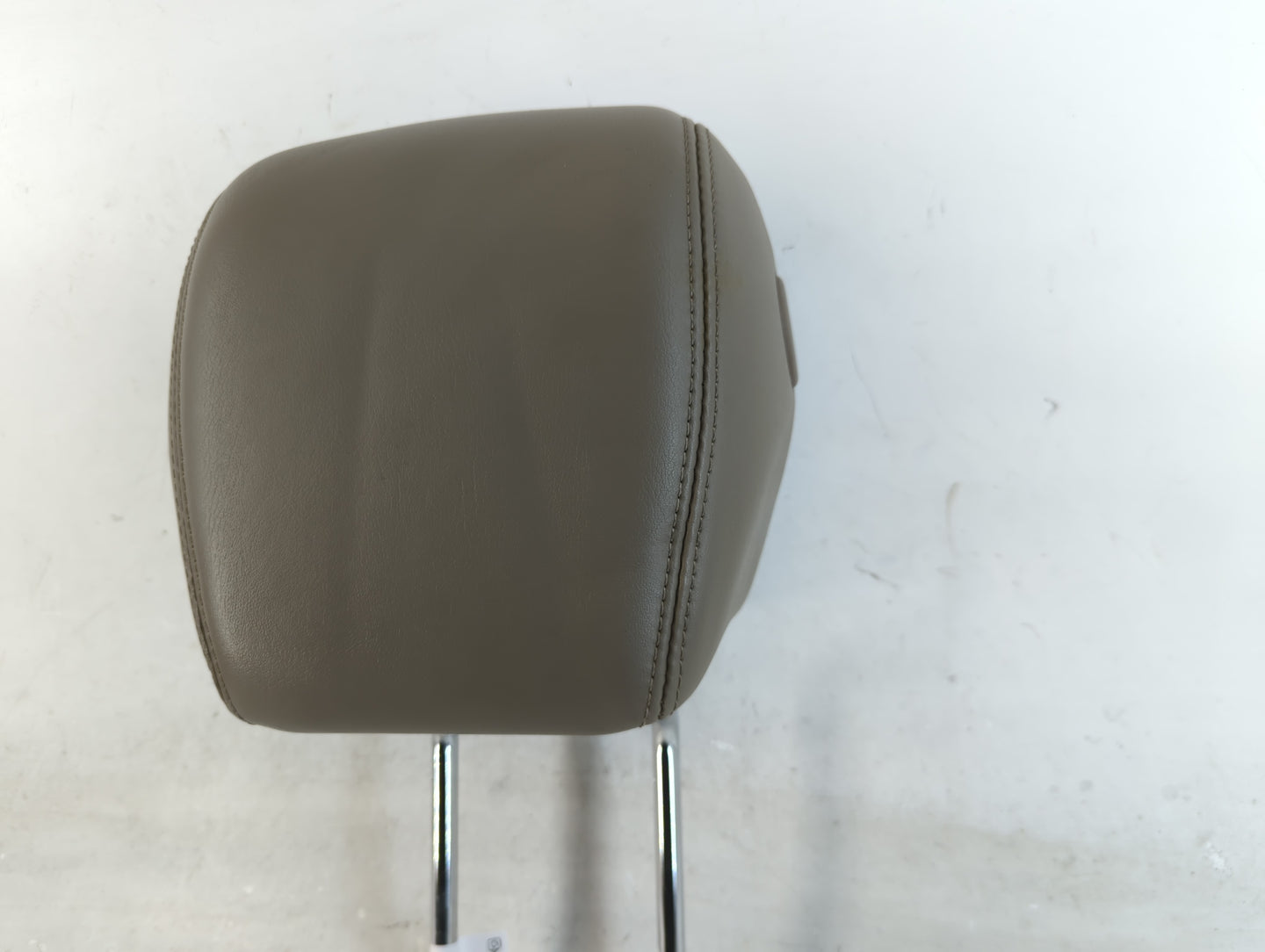2014 Gmc Acadia Headrest Head Rest Front Driver Passenger Seat Fits OEM Used Auto Parts - Oemusedautoparts1.com