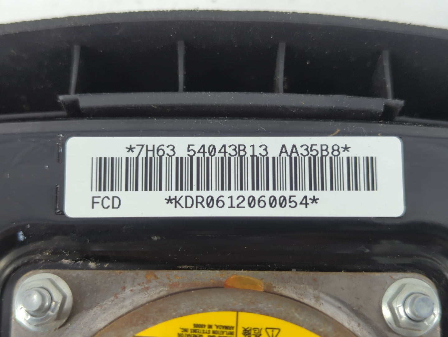 2011-2019 Ford Fiesta Air Bag Driver Left Steering Wheel Mounted P/N:54043B13 AA35B8 Fits OEM Used Auto Parts - Oemusedautoparts1.com